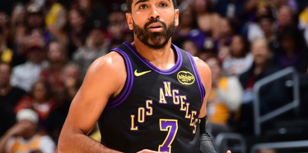 必发指数-比赛态度都开始消极起来了！湖人想要将他送走都有些不太容易？