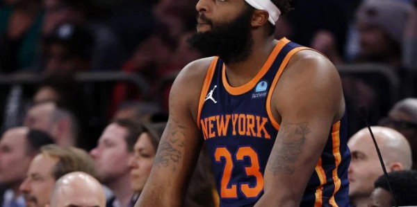 米切尔·罗宾逊怒怼让他降薪的球迷：我做了所有脏活累活还被瞧不起